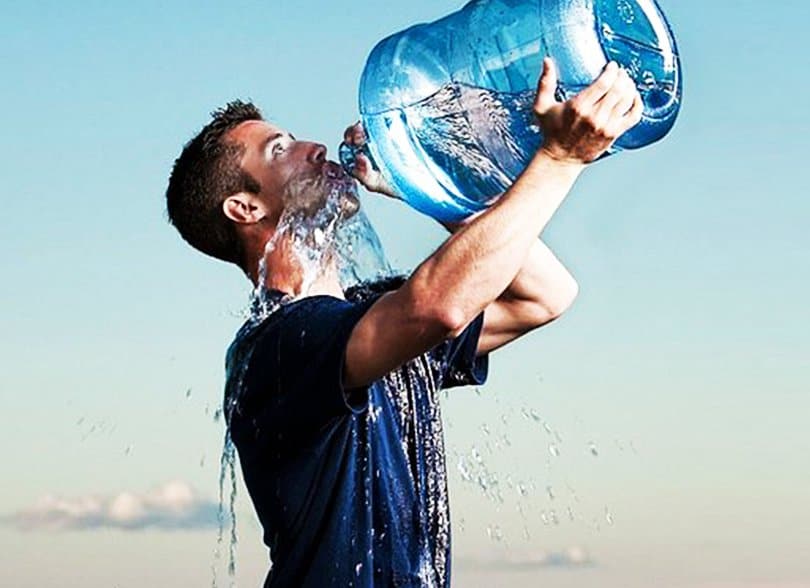 10 Peligros De Tomar Mucha Agua, Cómo Prevenir Y Tratar La Intoxicación Por Agua   La Guía de las Vitaminas